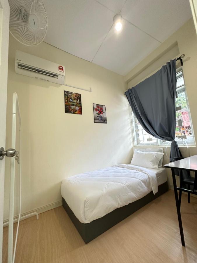 Ww Hostel 22A Private Shower จอร์จทาวน์ ภายนอก รูปภาพ